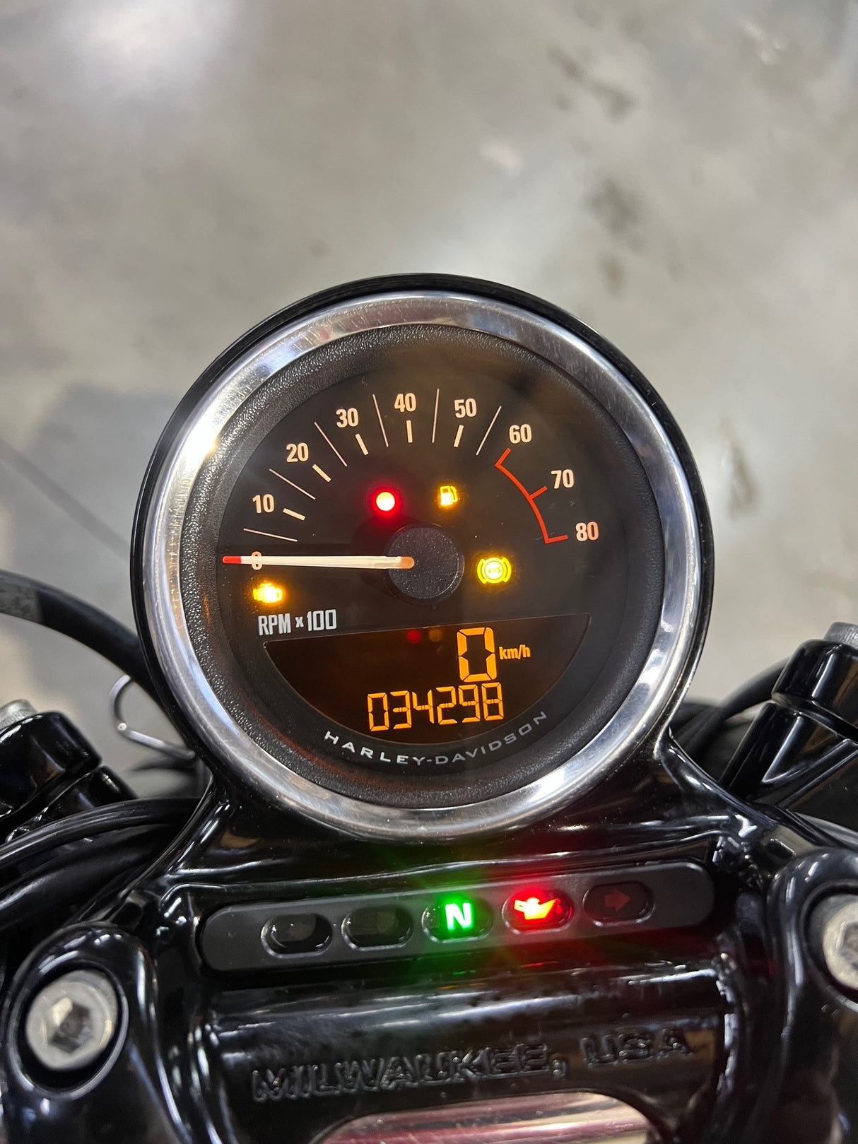 2016 Harley Davidson Roadster XL1200