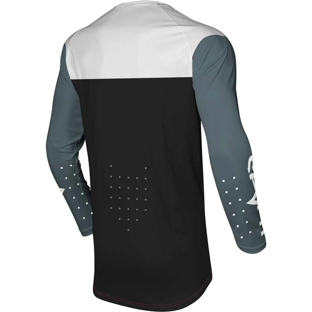 24.1 Vox Aperture Lead/Black Youth