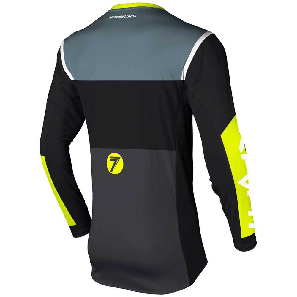 24.1 Rival Barrack Black