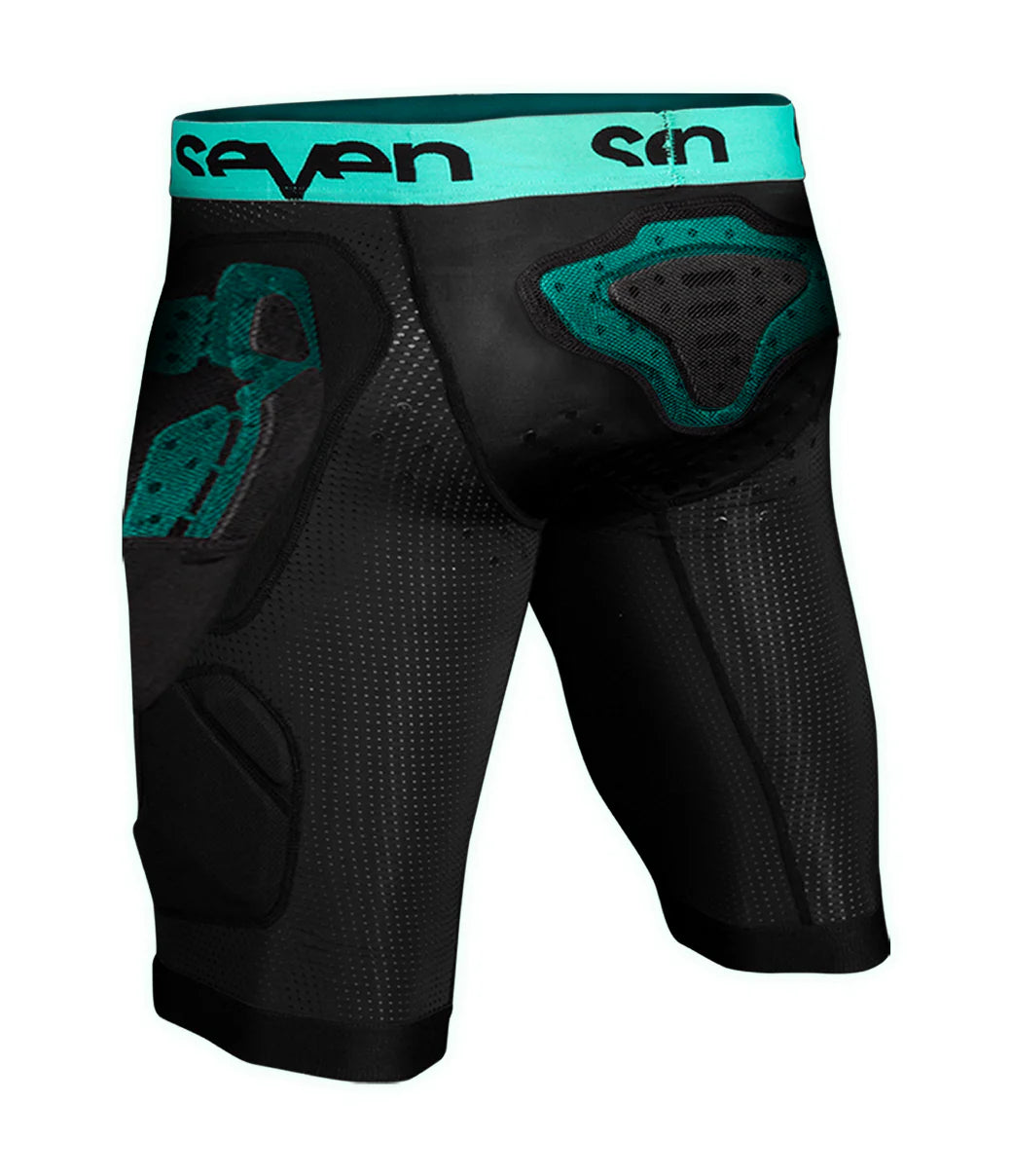 Seven 24.1 C/O Fusion Compression Short