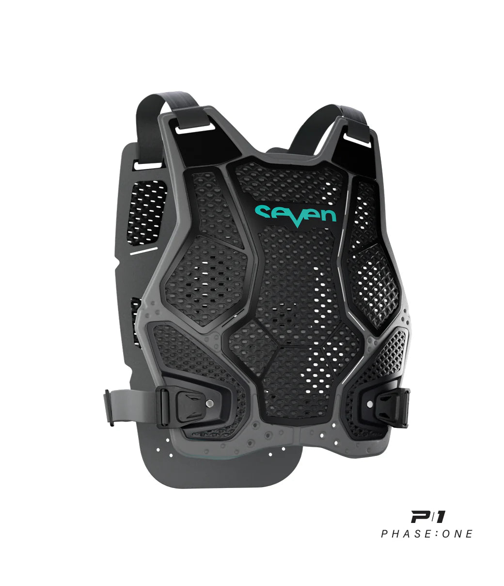 Seven 24.1 C/O Mx Stratus Core Shield Black