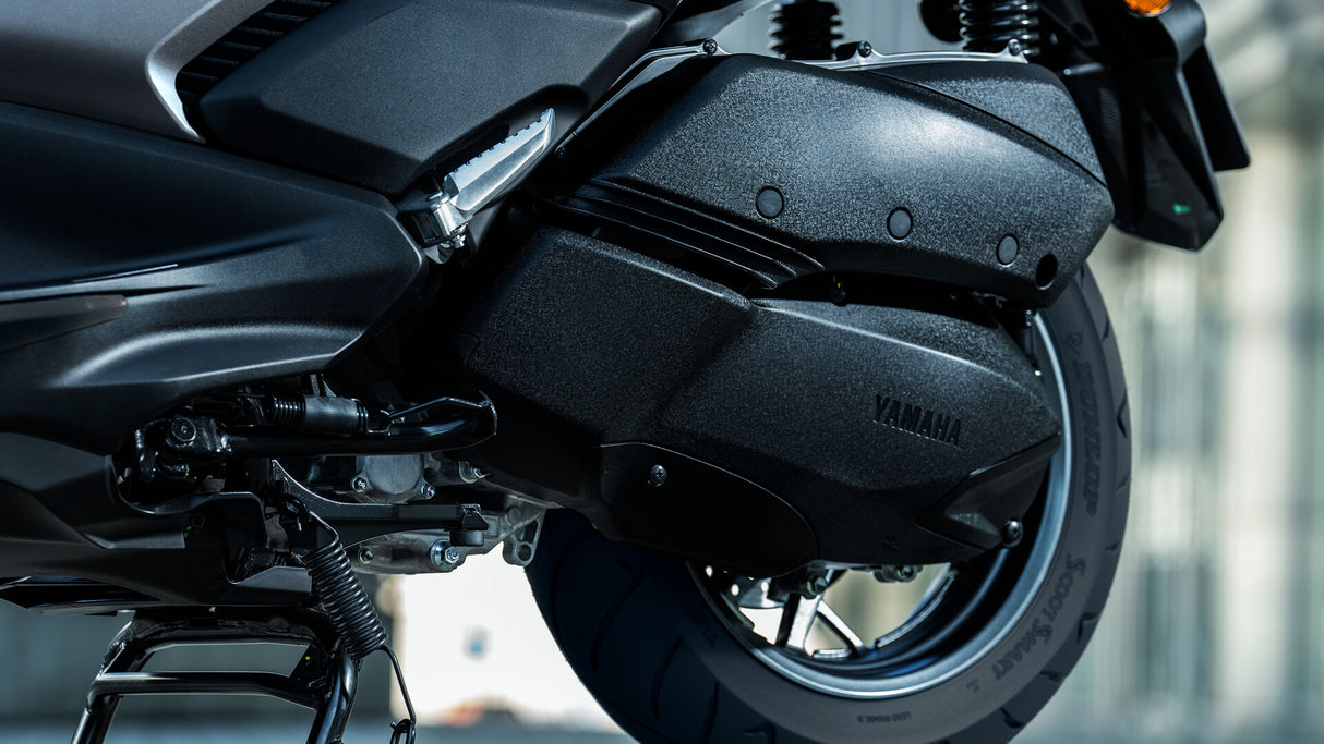 2025 Yamaha XMAX 300