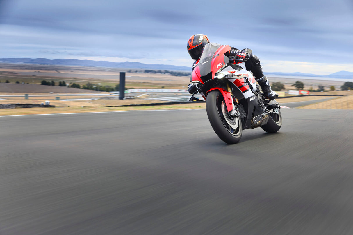 2026 Yamaha YZF-R1SP