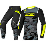 24.1 Rival Barrack Black