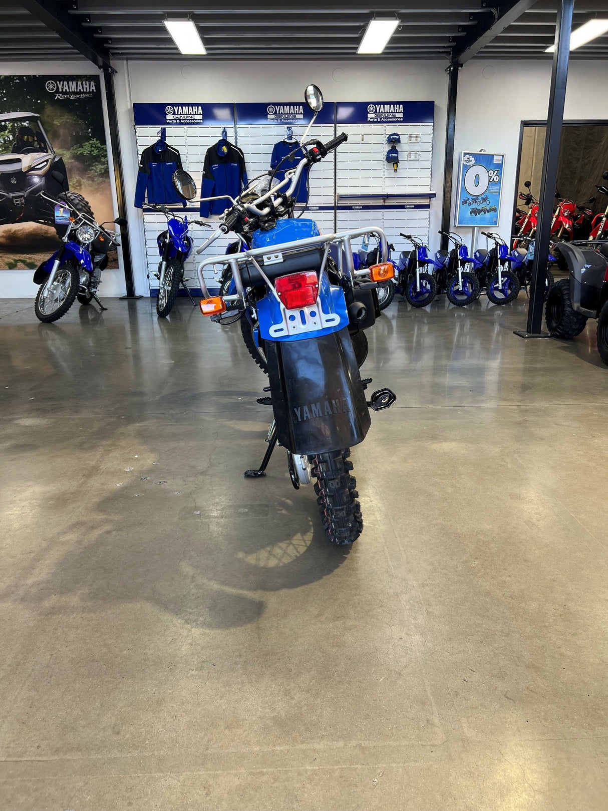2024 Yamaha AG200F Blue
