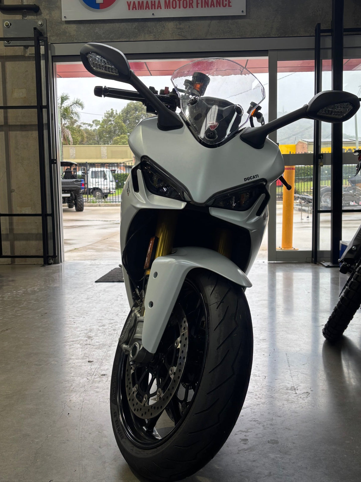 2023 DUCATI SUPERSPORT S 950