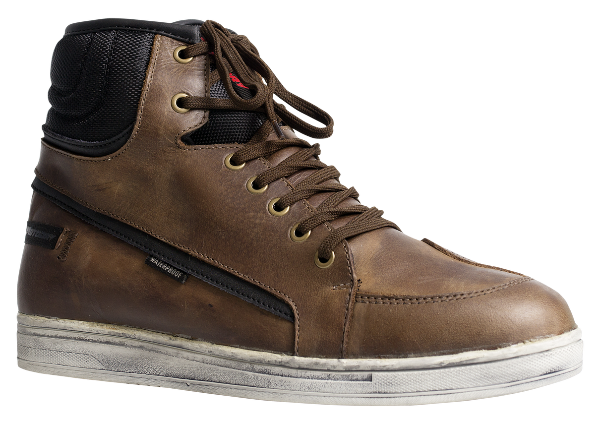 KICKS-BROWN