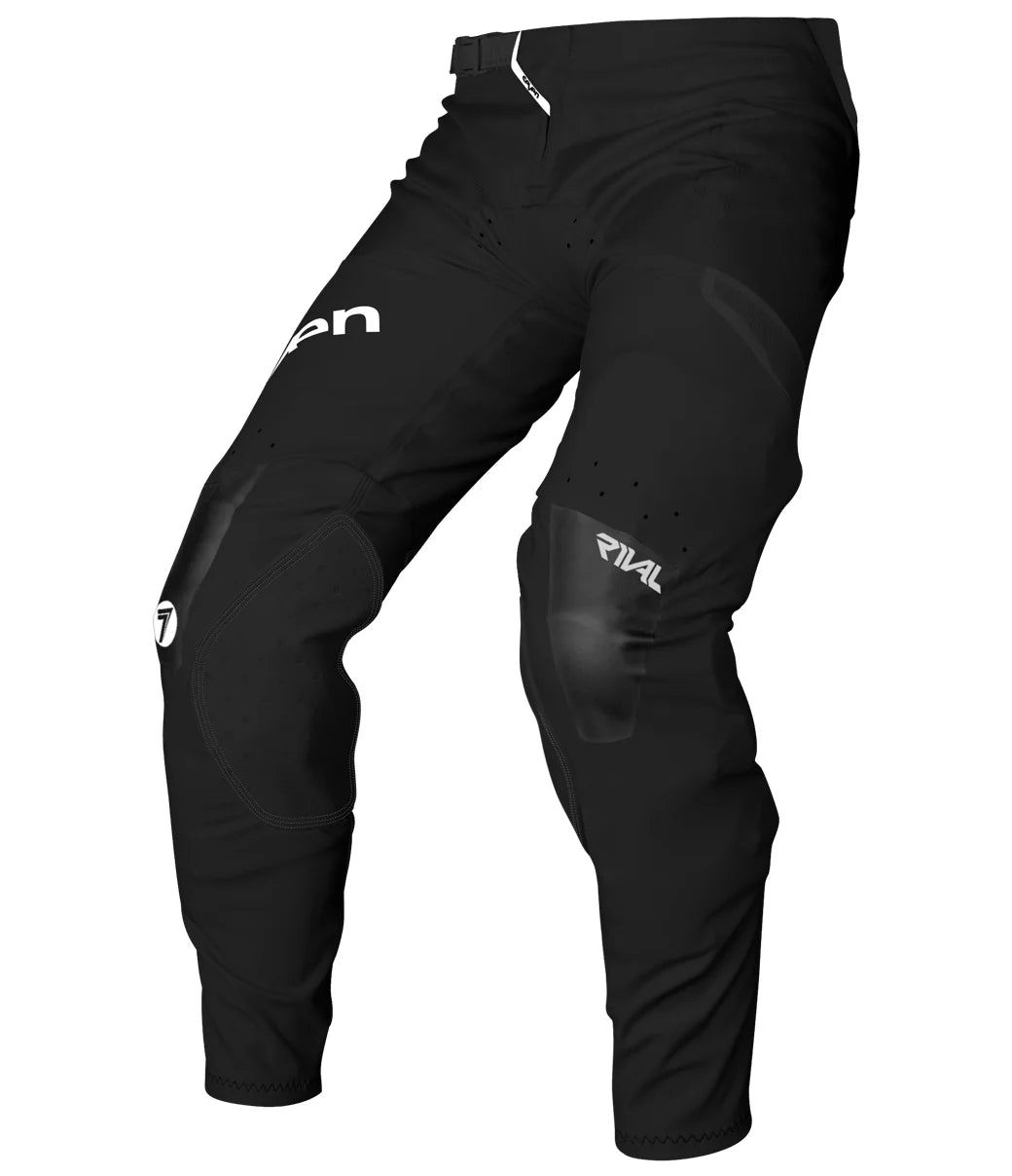 Seven 24.1 C/O Rival Staple Black Youth