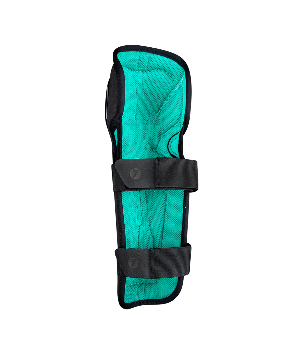Seven 24.1 C/O Unite - Yth Protection