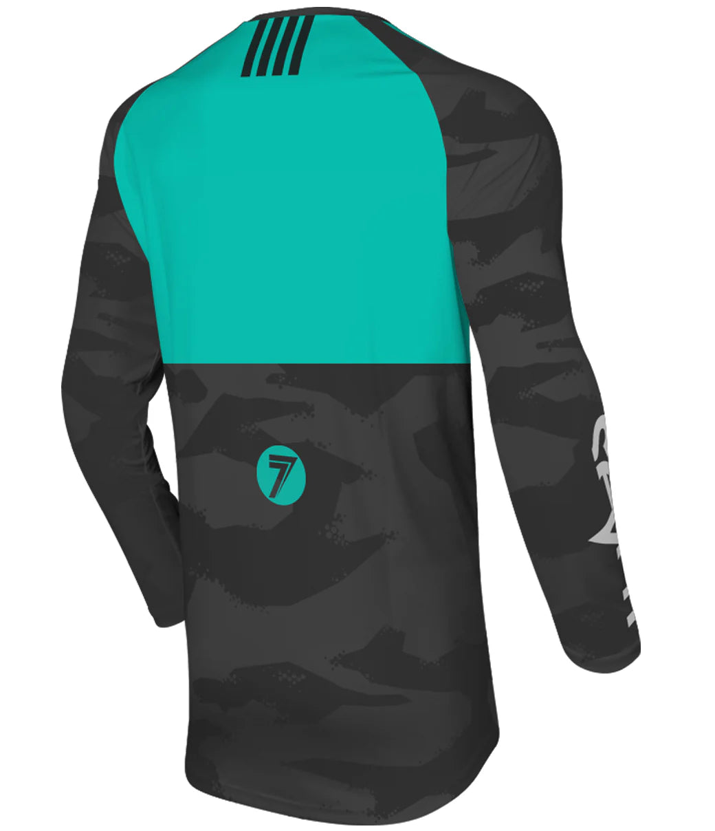 Seven Vox Pursuit Black