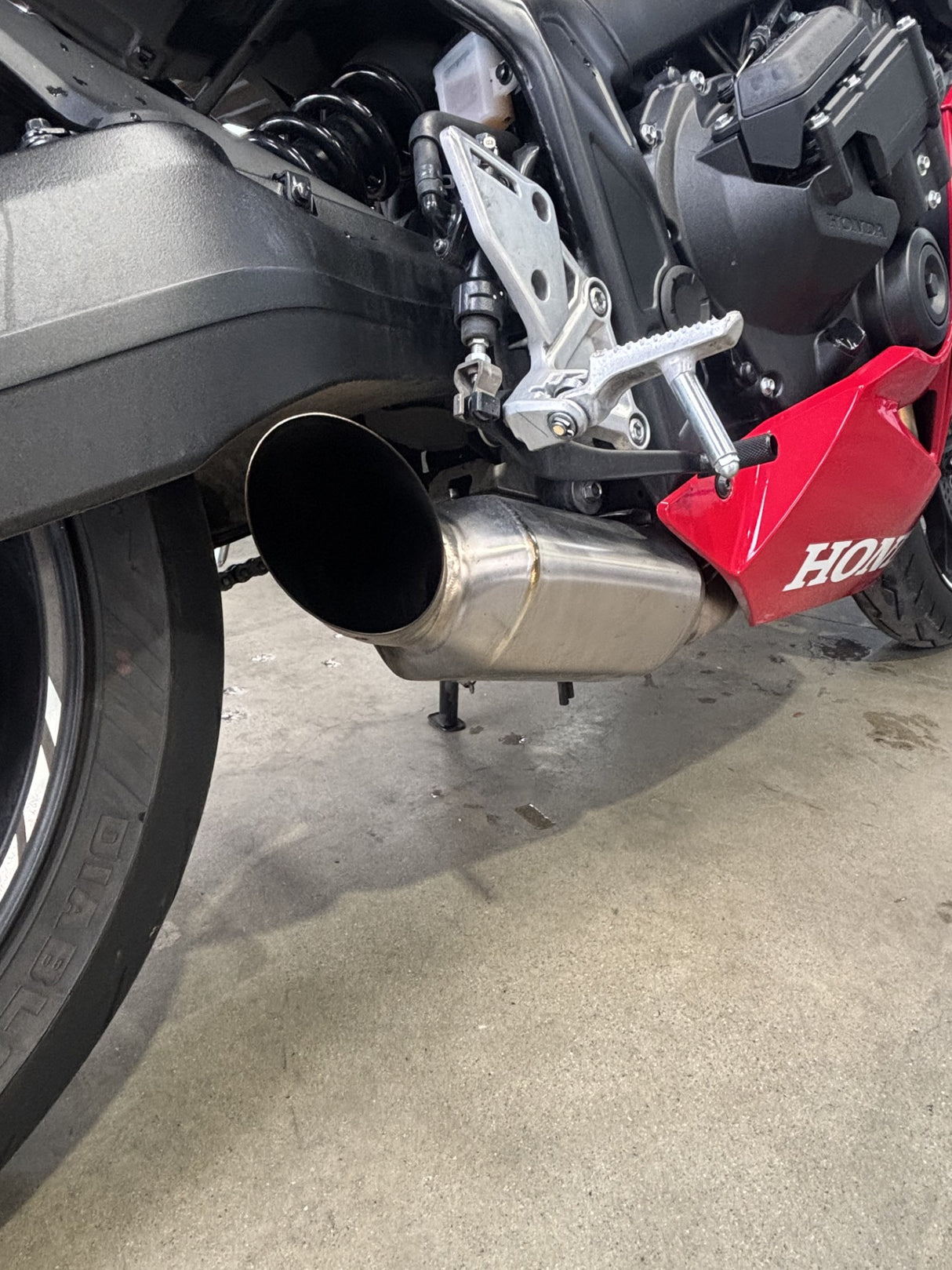 2025 Honda CBR650R E-Clutch