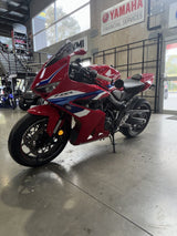 2025 Honda CBR650R E-Clutch